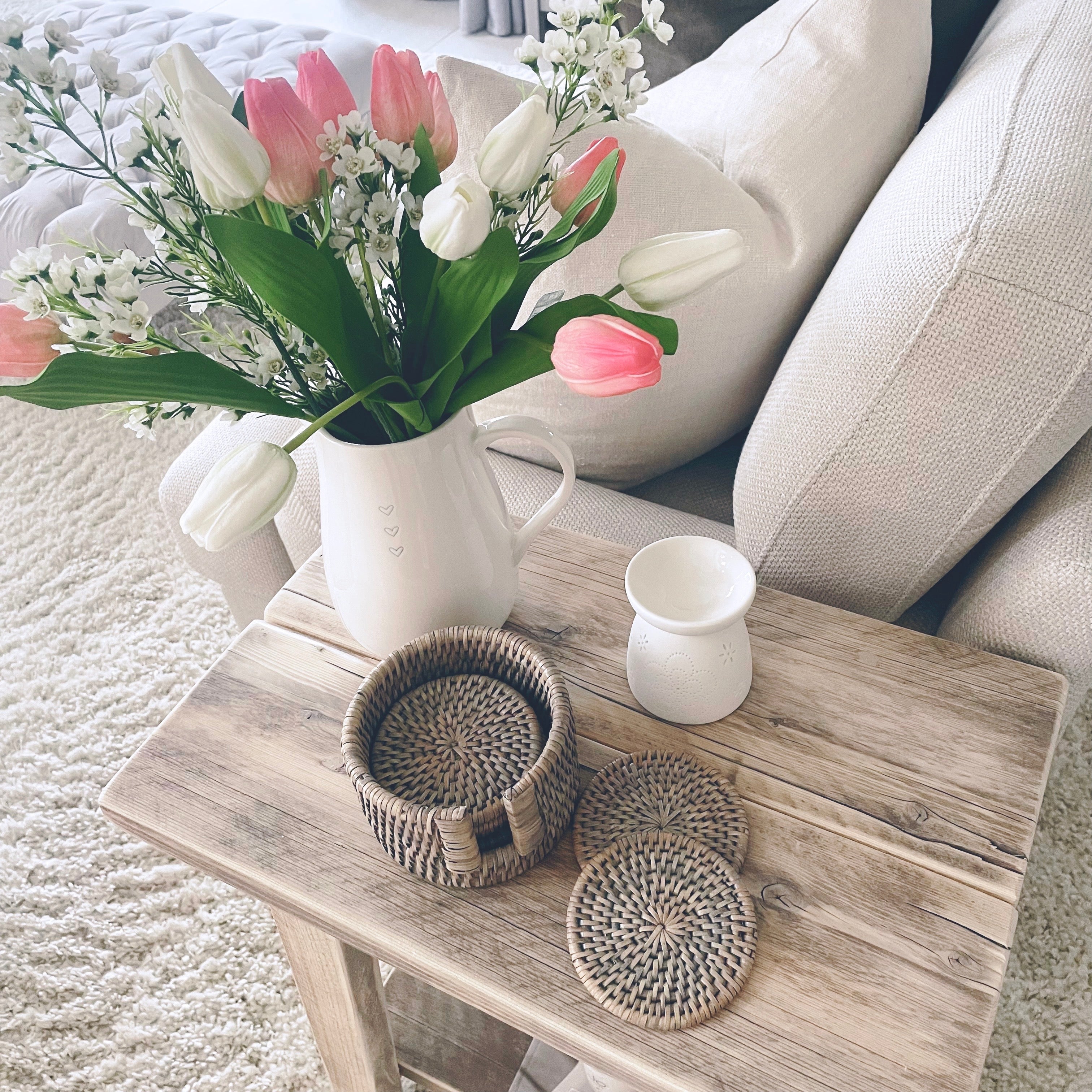 Decorative Accessories