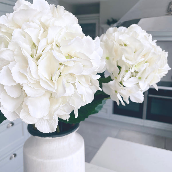 Large Ivory Hydrangea Stem